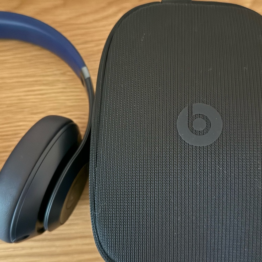 Beats Studio Pro